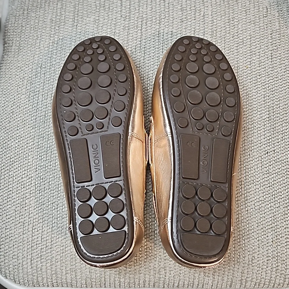 Vionic Virginia Metallic Loafer Rose Gold Women's 6.5